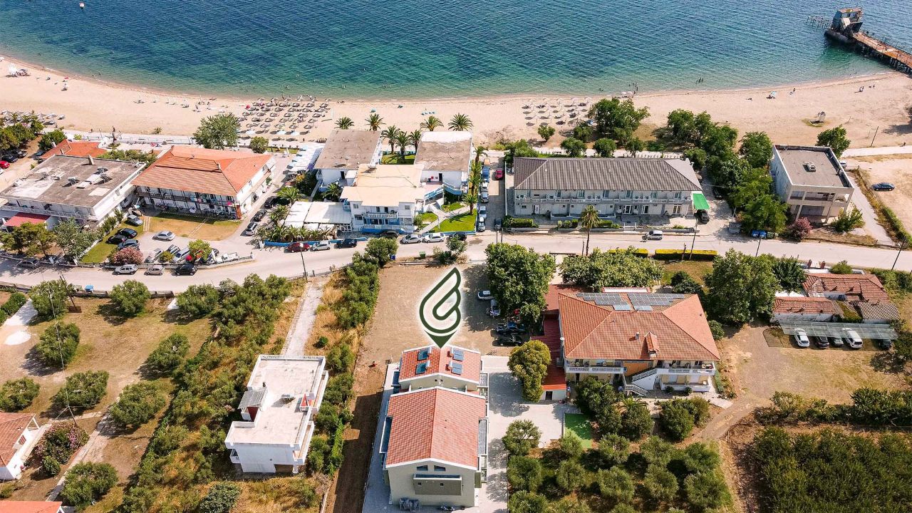 Estelle Family Luxury Apartments & Suites — Gerakini, Sitonija (fotografija 1)