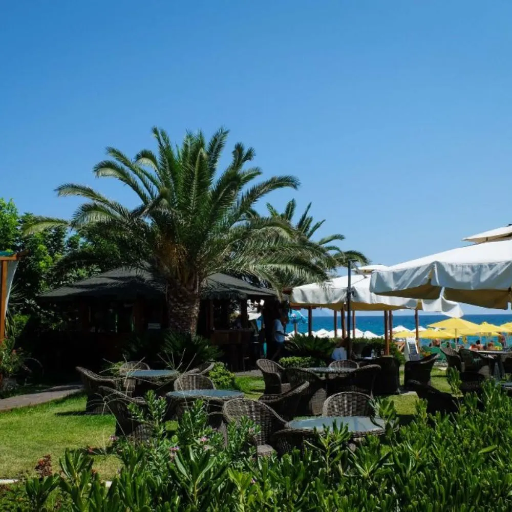 Hotel Theodora Haus — Sarti, Sithonia (photo 2)