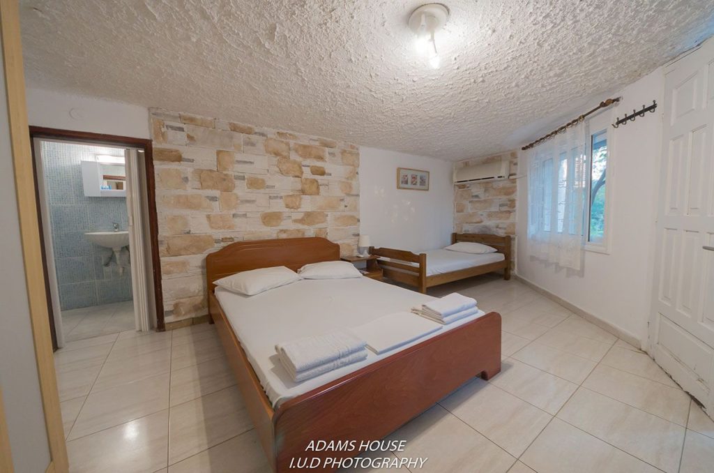 2-bf5e5f25ec86834251691ca2bf26063d